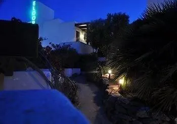 El Dorado Hotel